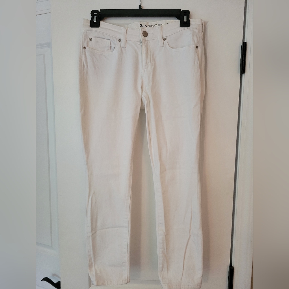 Gap "skinny roll up" white jeans